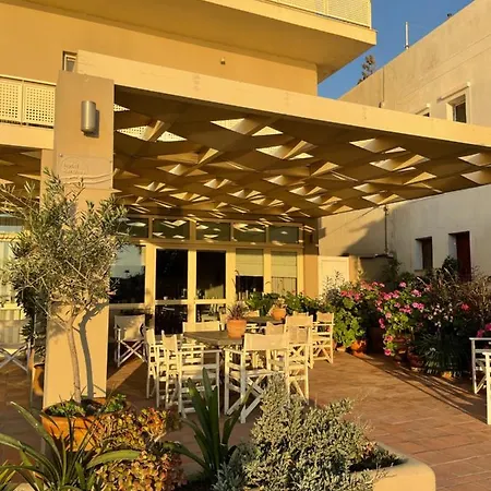 Karthea Hotel
