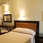 Hotel Karthea 2*