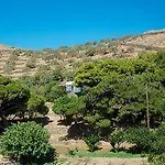 Hotel Karthea