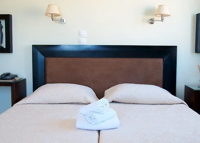 Karthea 2* Korissia (Kea)