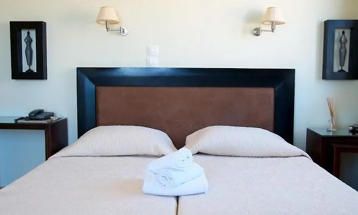 Ξενοδοχείο καρθαία 2*